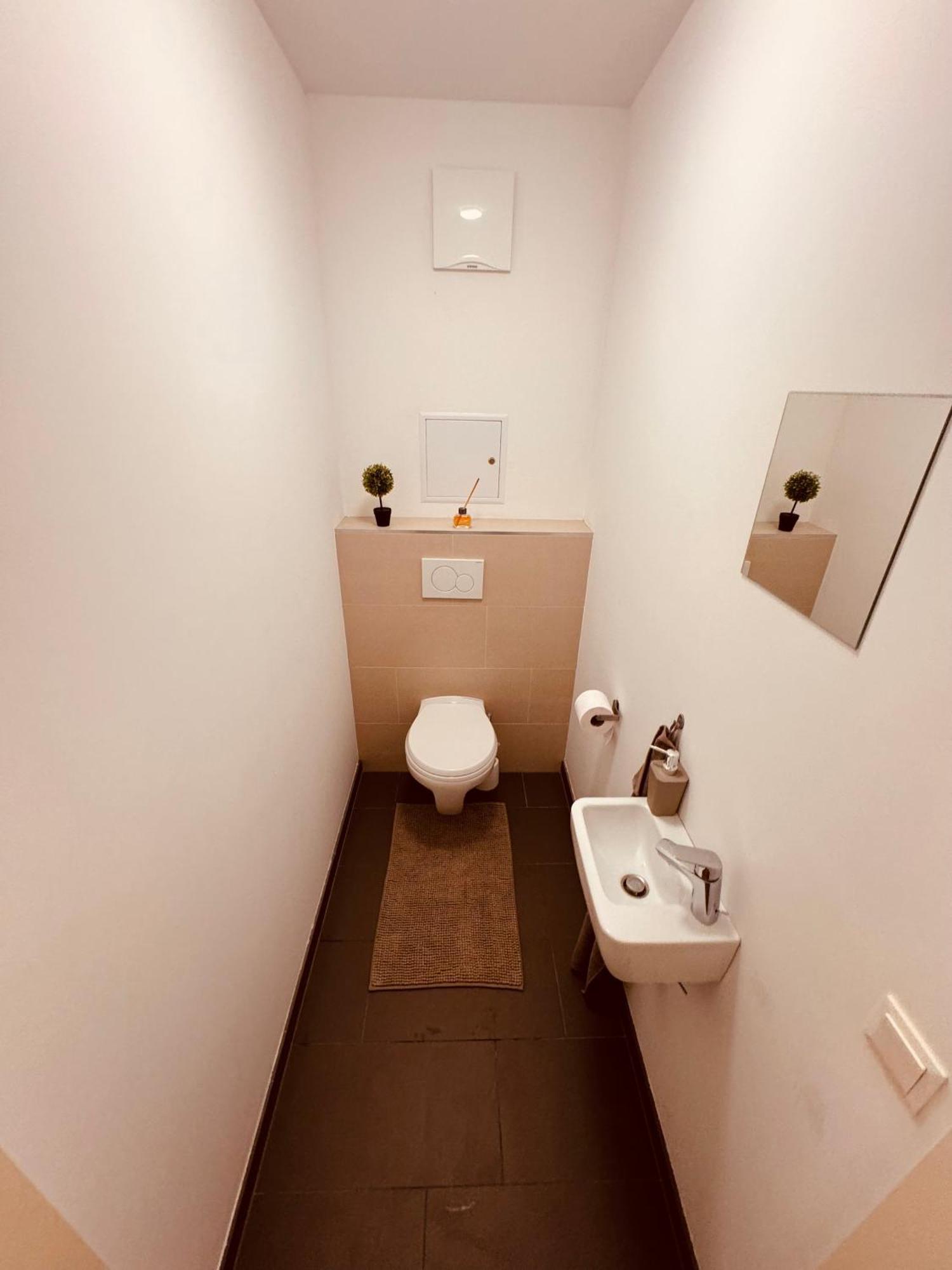 Apartament Ursula Rose Collection An Der Donau Wiedeń Zewnętrze zdjęcie